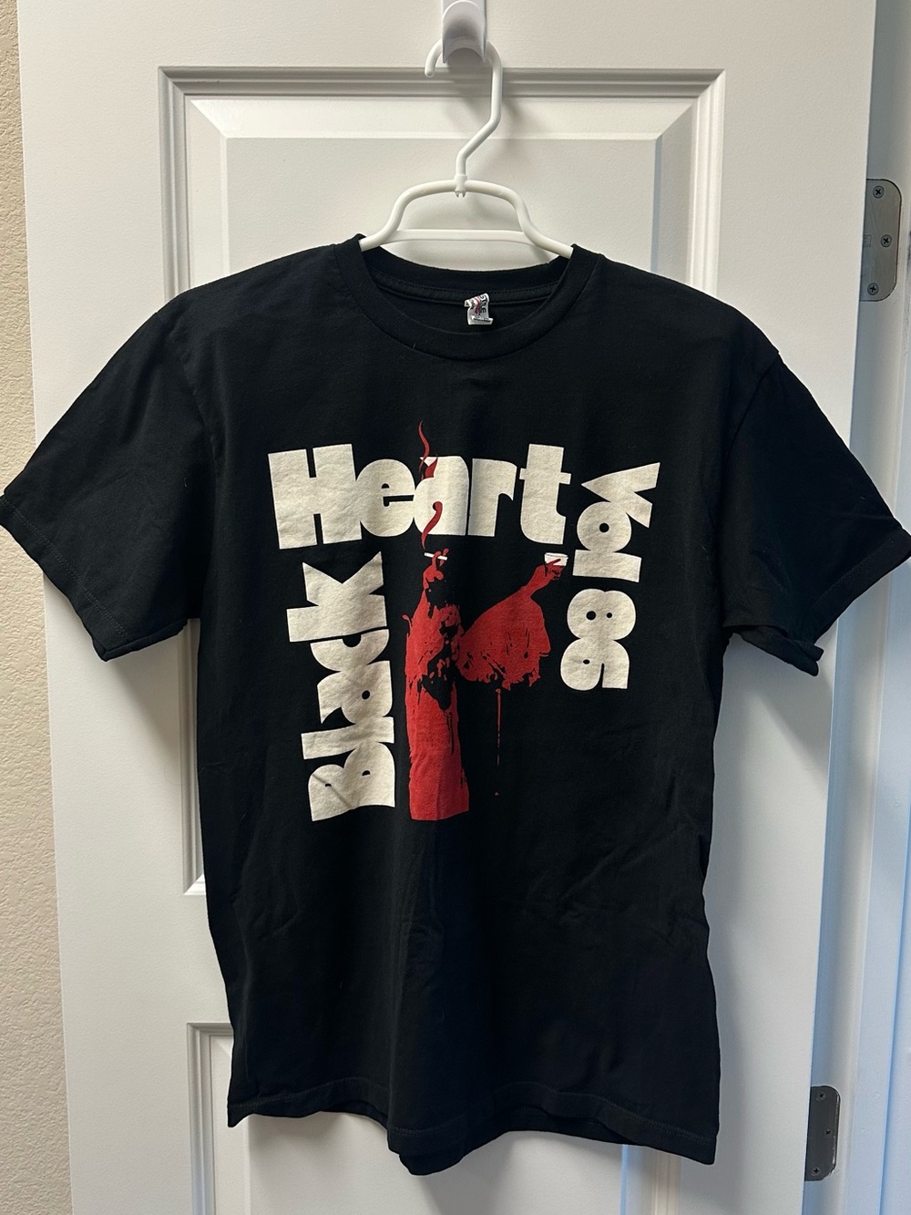 Black Heart Vol 86 T-Shirt